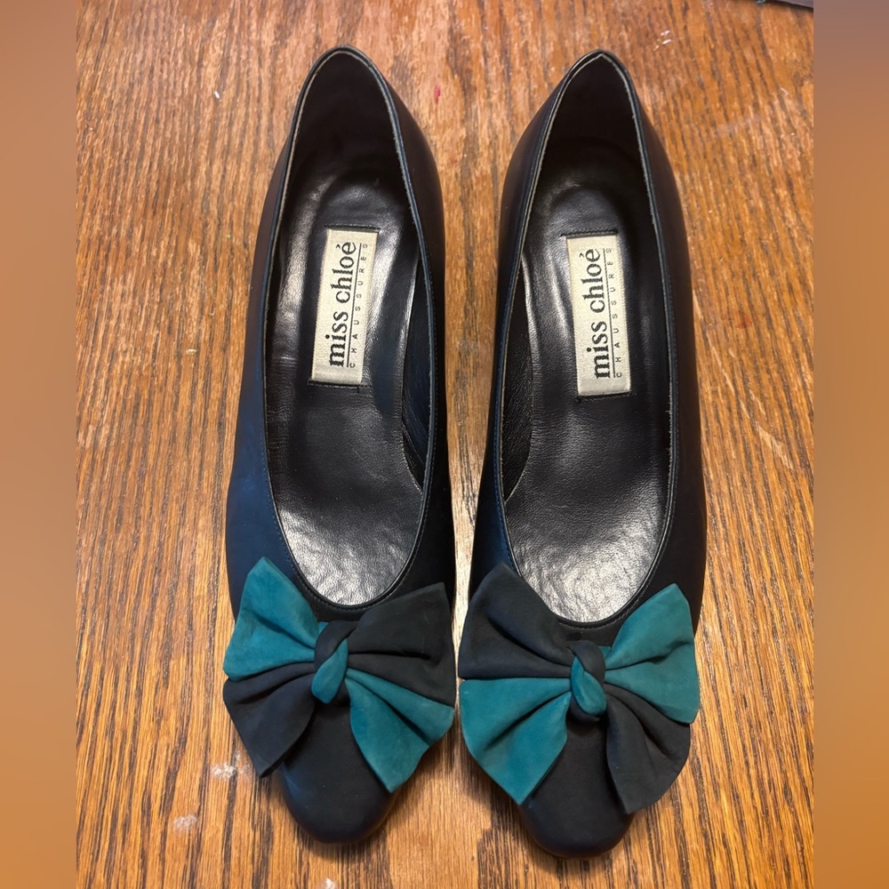 Miss Chloe Box Heel Bow Shoe